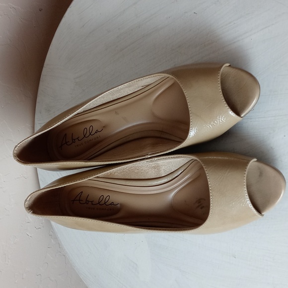 Abella Shoes Abella True Comfort Patent Leather Wedges Poshmark